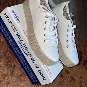 BOBS from Skechers Cream Canvas Espadrilles NEW